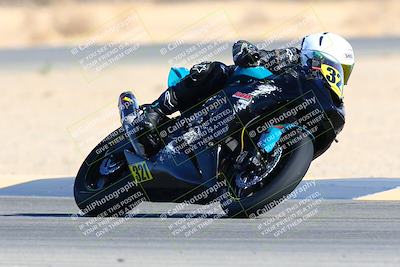 media/Jan-09-2022-SoCal Trackdays (Sun) [[2b1fec8404]]/Turn 6 (1035am)/